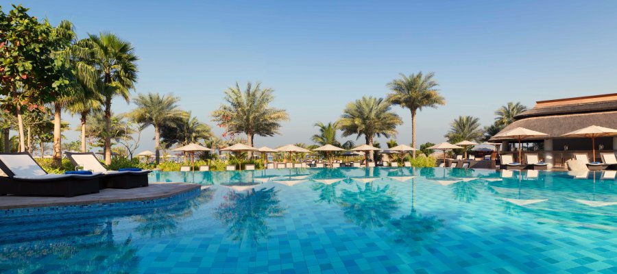 The_Ritz_Carlton_Dubai_Piscina
